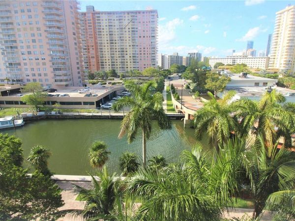 17150 N Bay Rd, Unit 2612, Sunny Isles Beach, FL 33160