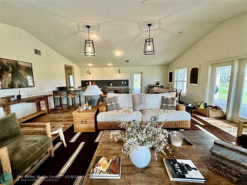 14151 E Center St, Okeechobee, FL 34974 Photo