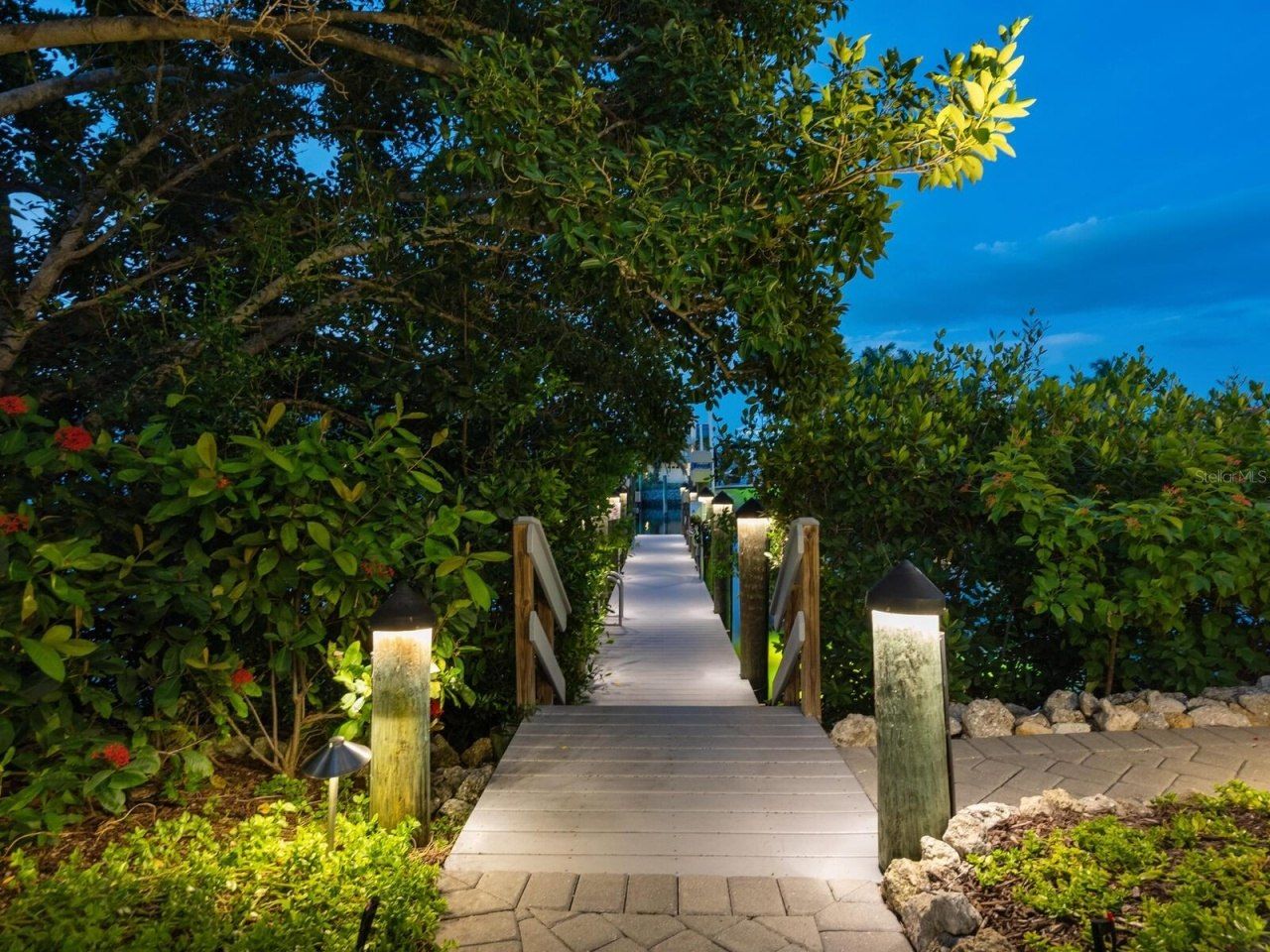 5727 Riegels Point Road, Sarasota, FL 34242 Photo