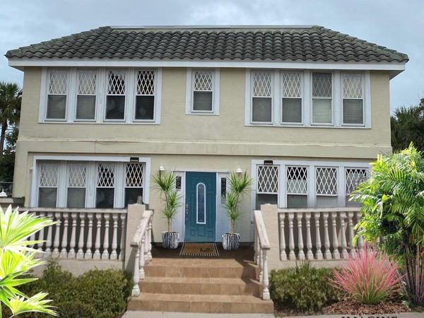 624 N WILD OLIVE AVENUE, DAYTONA BEACH, FL 32118