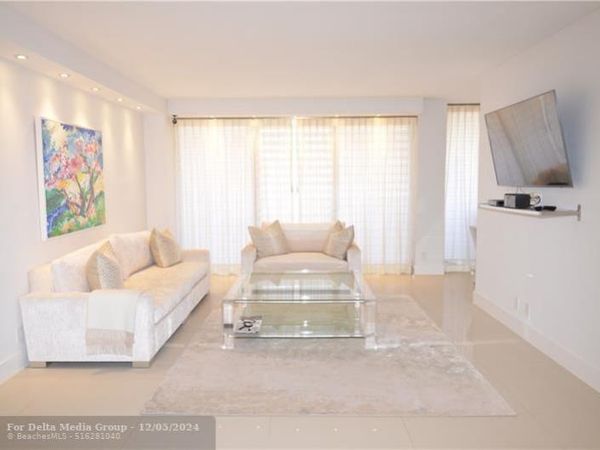 19355 TURNBERRY WY, Unit 7-L, Aventura, FL 33180