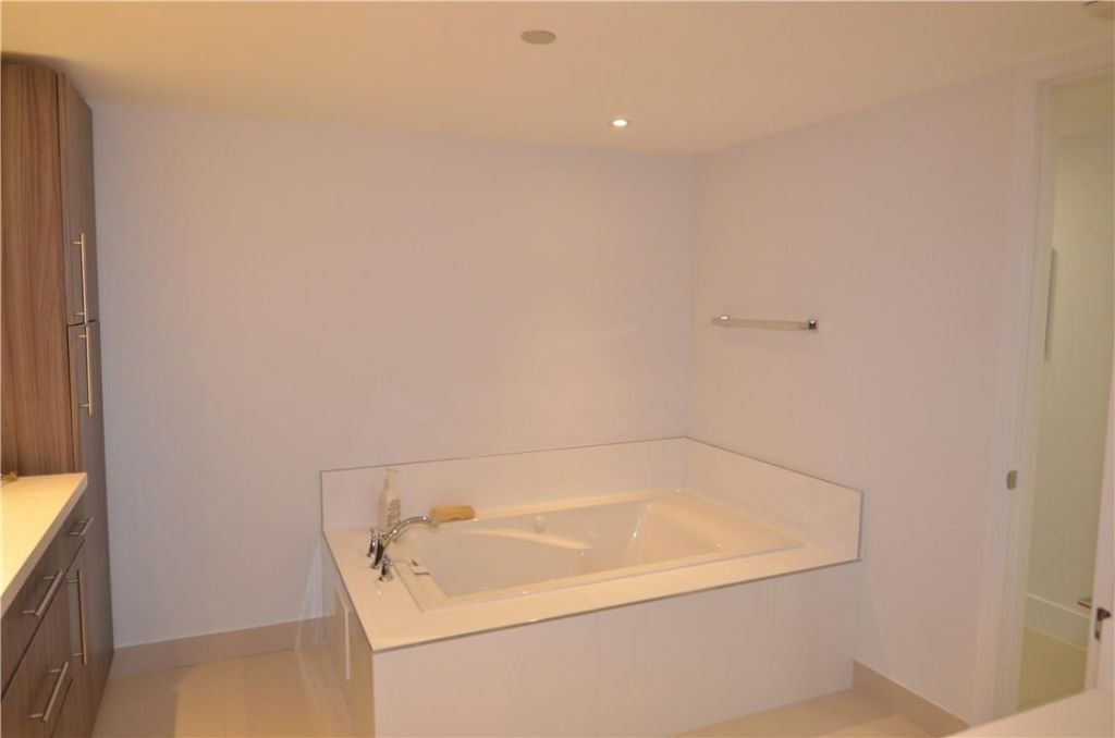 19355 Turnberry Way, Unit 7-L, Aventura, FL 33180 Photo