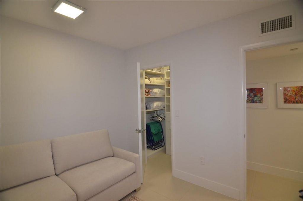 19355 Turnberry Way, Unit 7-L, Aventura, FL 33180 Photo