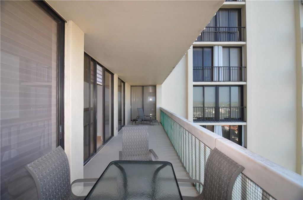 19355 Turnberry Way, Unit 7-L, Aventura, FL 33180 Photo