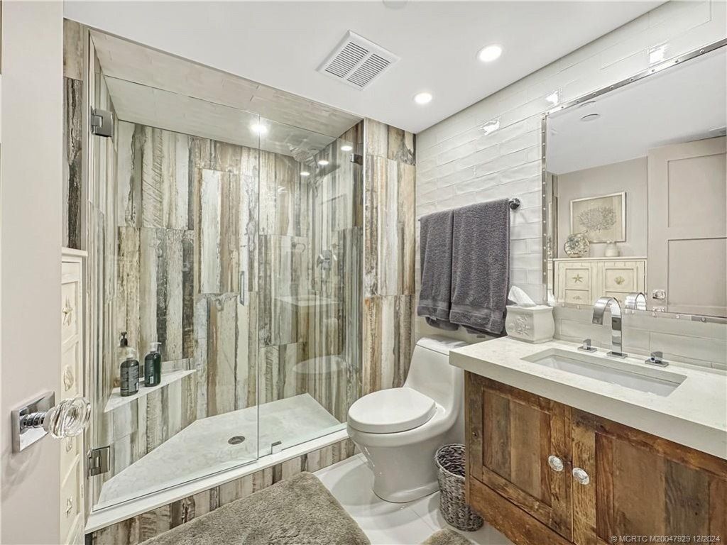 8750 S Ocean Drive, Unit 232, Jensen Beach, FL 34957 Photo