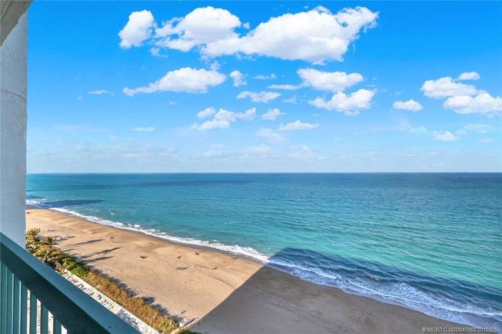 9900 S Ocean Drive, Unit 1304, Jensen Beach, FL 34957 Photo