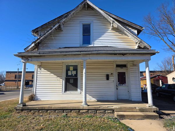 310 S Pleasant Street, Edinburgh, IN 46124