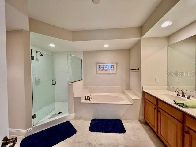 3313 Sunset Key Circle, Unit 203, Punta Gorda, FL 33955 Photo