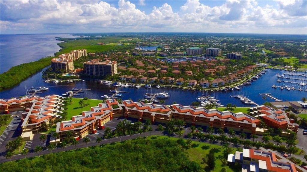 3313 Sunset Key Circle, Unit 203, Punta Gorda, FL 33955 Photo