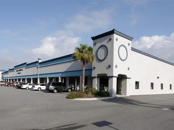 208 Scranton Connector, Brunswick, GA 31525