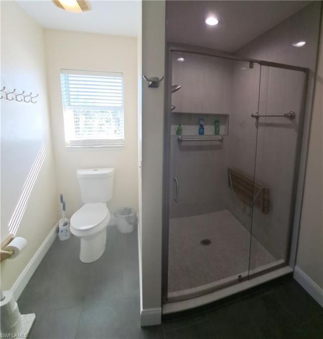 8500 Redwood Dr, Saint James City, FL 33956 Photo