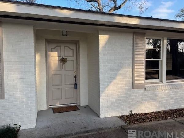 437 Cora Dr, Baton Rouge, LA 70815