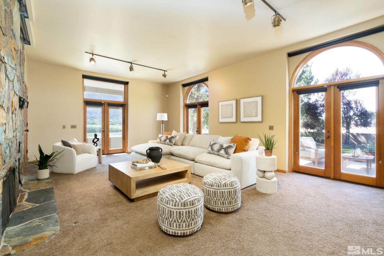 380 Genoa Lane, Minden, NV 89423 Photo