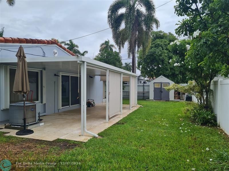 906 NE 3 Street, Hallandale Beach, FL 33009 Photo