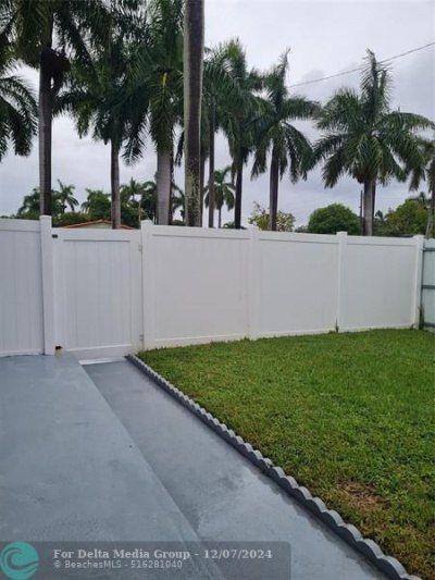 906 NE 3 Street, Hallandale Beach, FL 33009 Photo