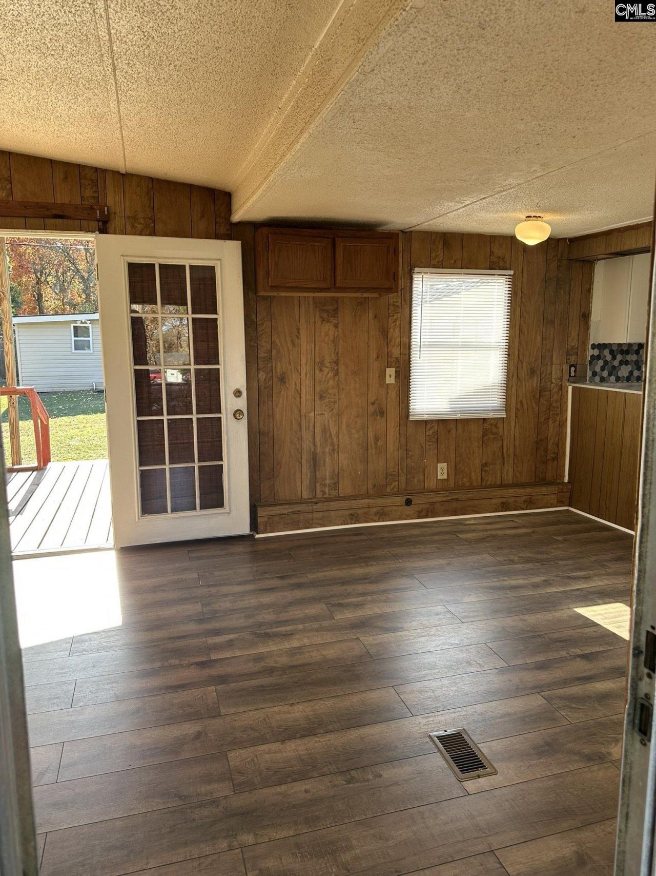 540 Fore Avenue Photo 13