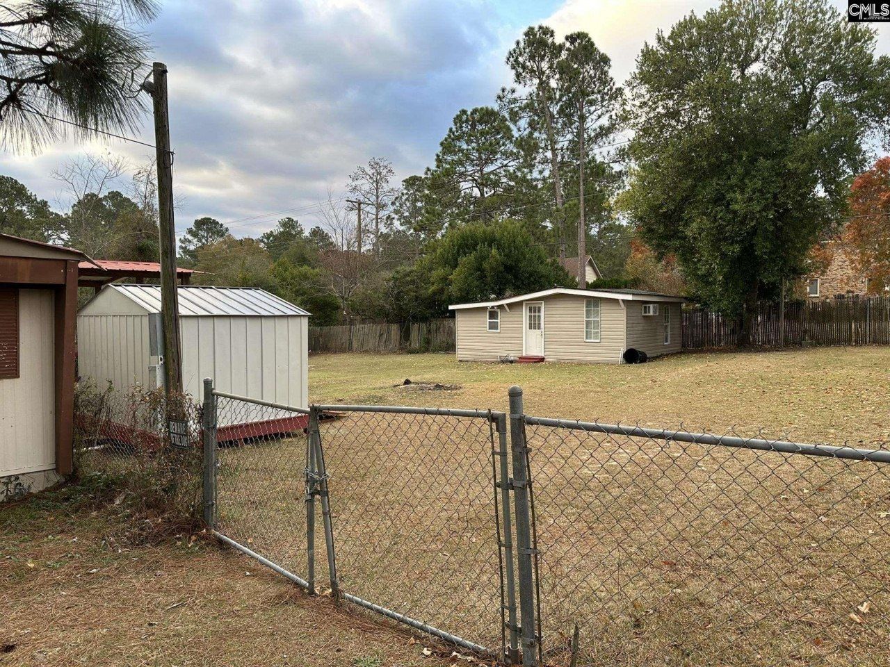 540 Fore Avenue Photo 4