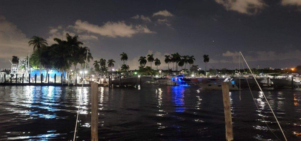 Please Call For Address, Miami, FL 33125 Photo