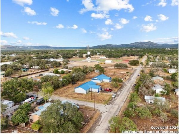 301-306 E South St, Camp Wood, TX 78833