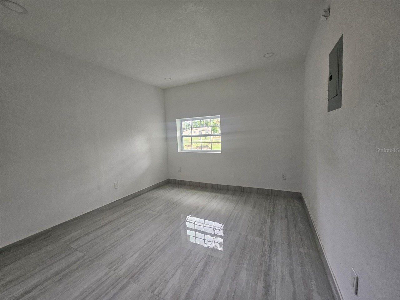 5802 Mohr Loop, Unit 5802 5804, Tampa, FL 33615 Photo