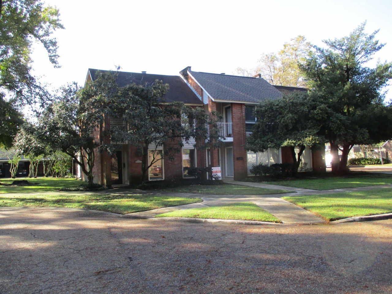 5505 Moorstone Dr, Baton Rouge, LA 70820 Main Photo