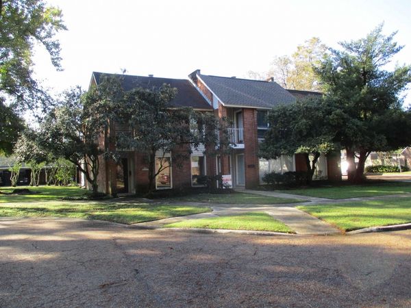 5505 Moorstone Dr, Baton Rouge, LA 70820