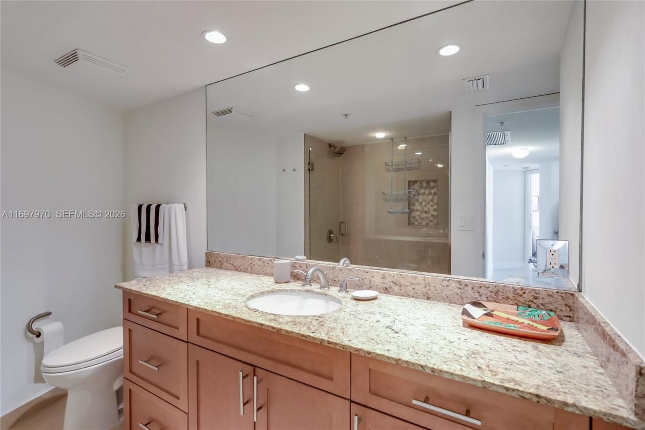 3000 N Ocean Dr, Unit 10B, Riviera Beach, FL 33404 Photo