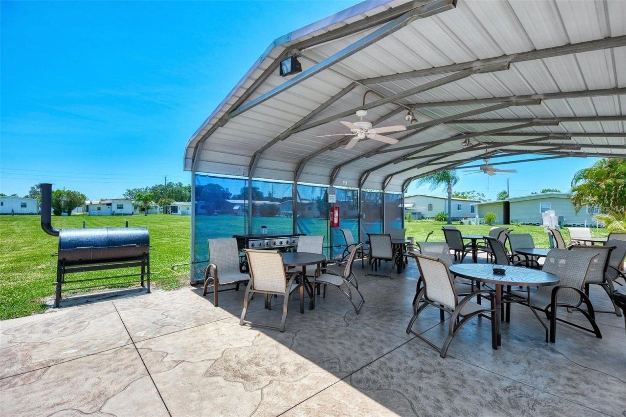 5316 53rd Avenue E, Unit F21, Bradenton, FL 34203 Photo