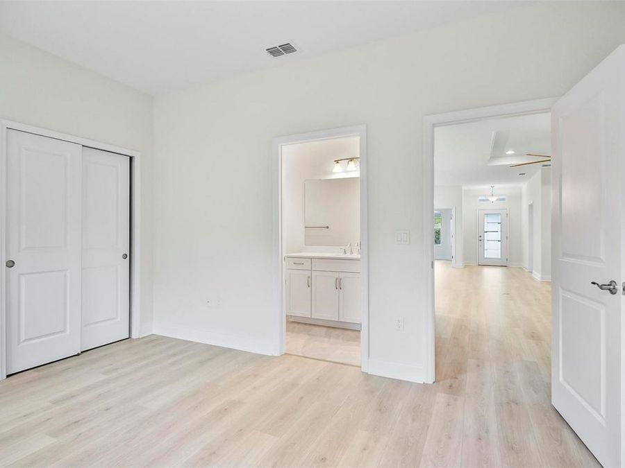 Property Image 70