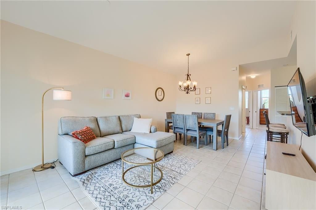 4241 Bellasol Cir, Unit 1922, Fort Myers, FL 33916 Photo