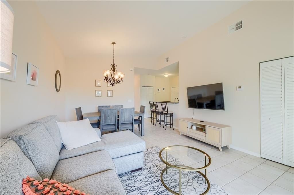 4241 Bellasol Cir, Unit 1922, Fort Myers, FL 33916 Photo