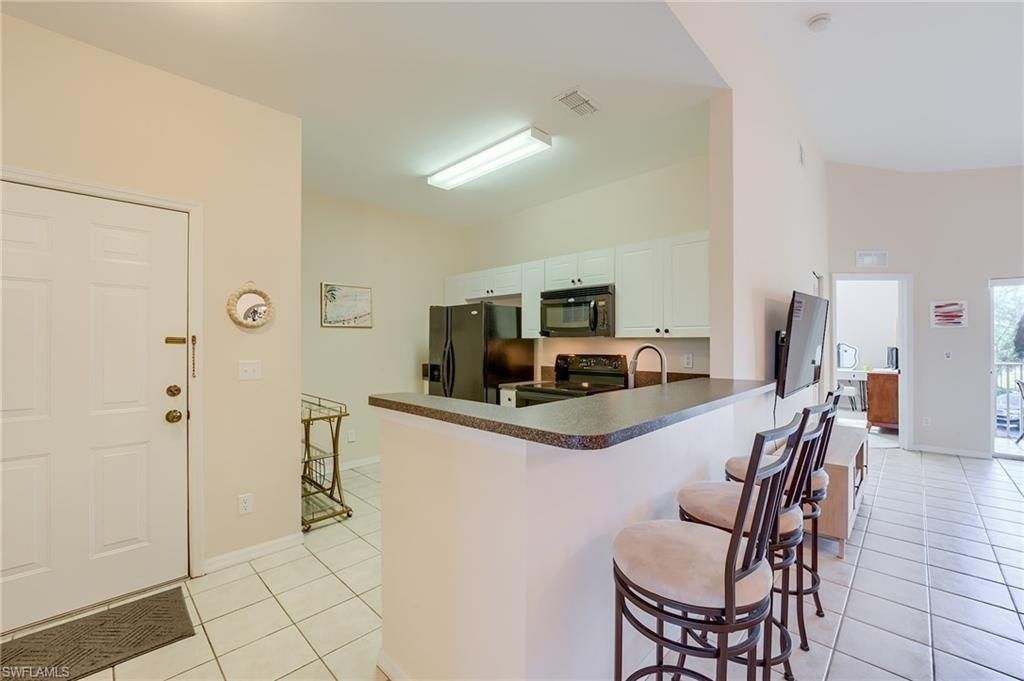 4241 Bellasol Cir, Unit 1922, Fort Myers, FL 33916 Photo