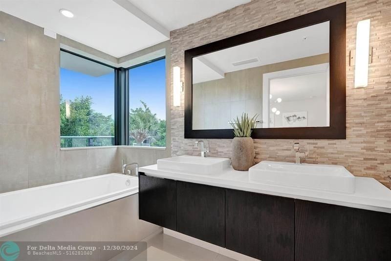 3040 N Ocean Boulevard, Unit N106, Fort Lauderdale, FL 33308 Photo