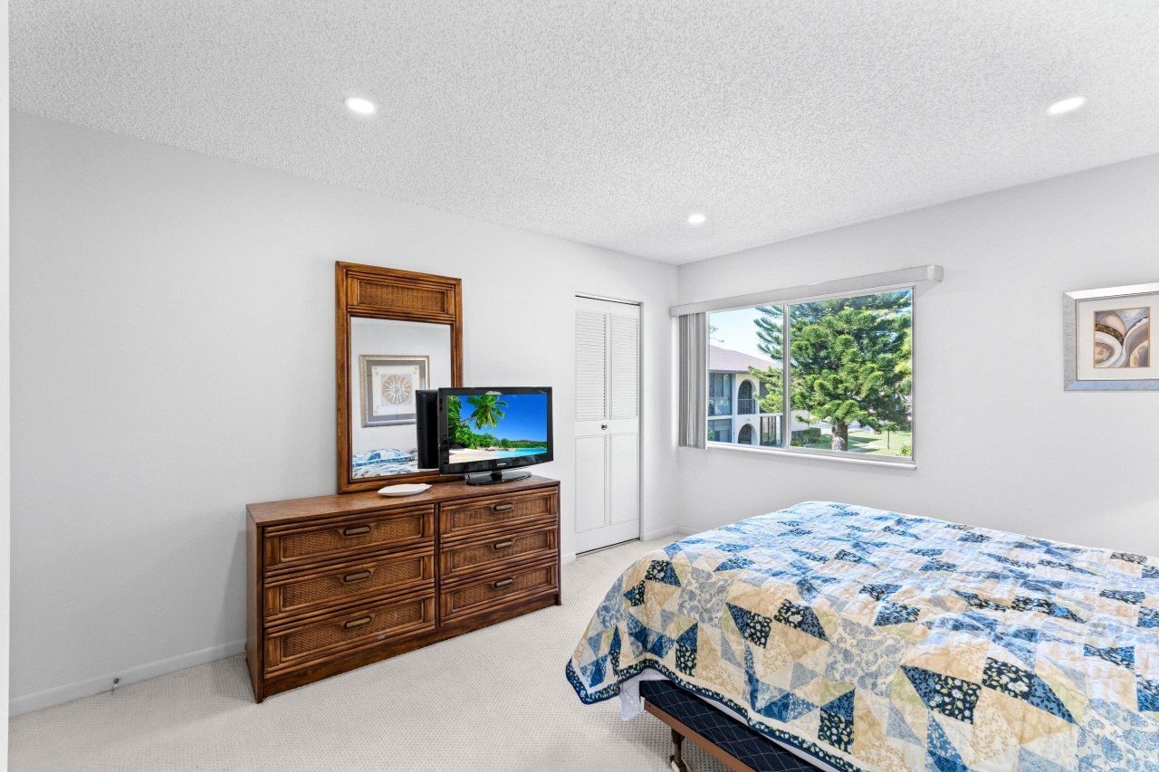 230 Pine Hov Circle, Unit A-2, Greenacres, FL 33463 Photo