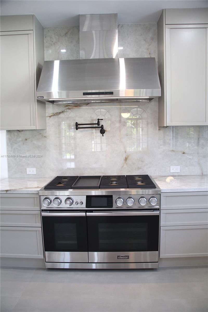 1345 Hollywood Blvd, Hollywood, FL 33019 Photo