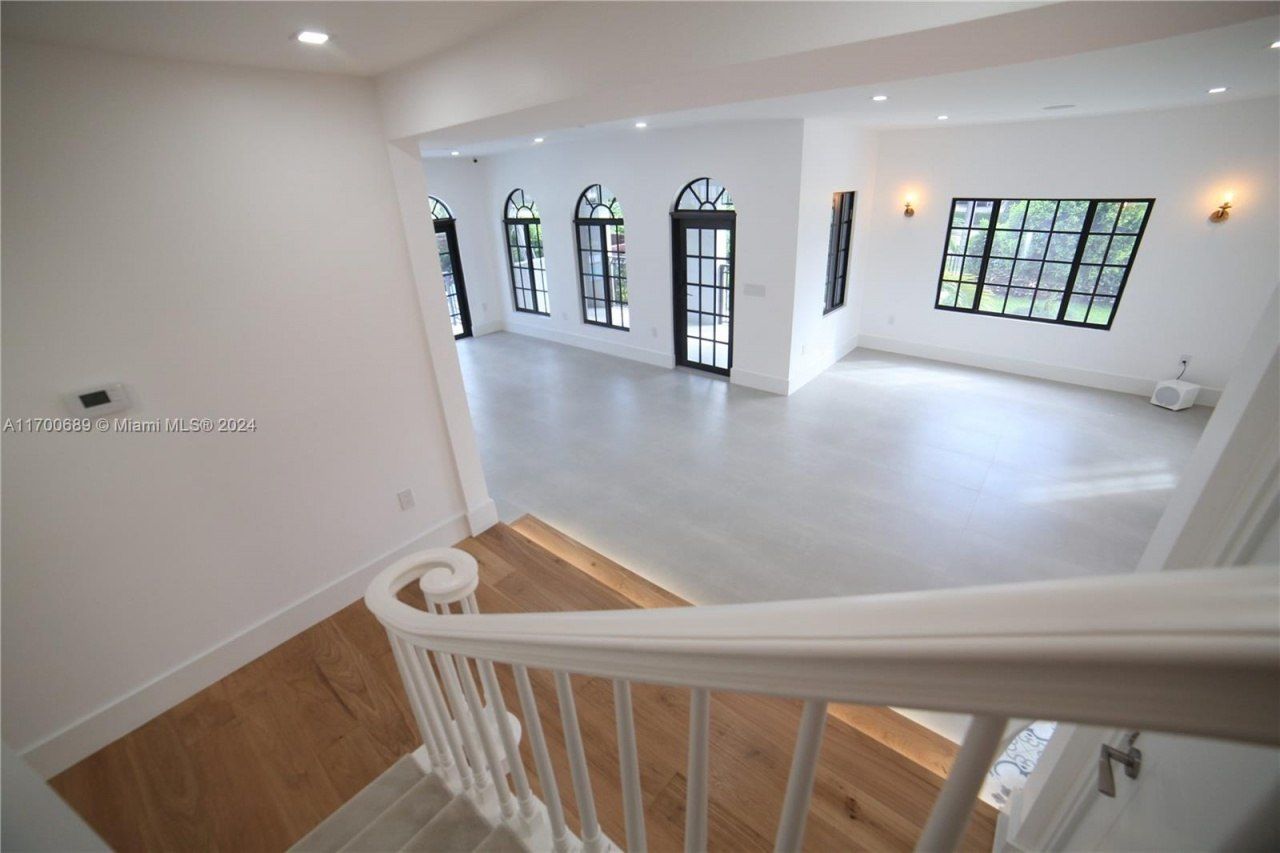 1345 Hollywood Blvd, Hollywood, FL 33019 Photo