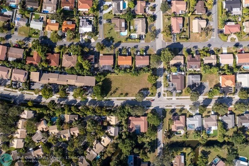 3990 Woodside Drive, Coral Springs, FL 33065 Photo