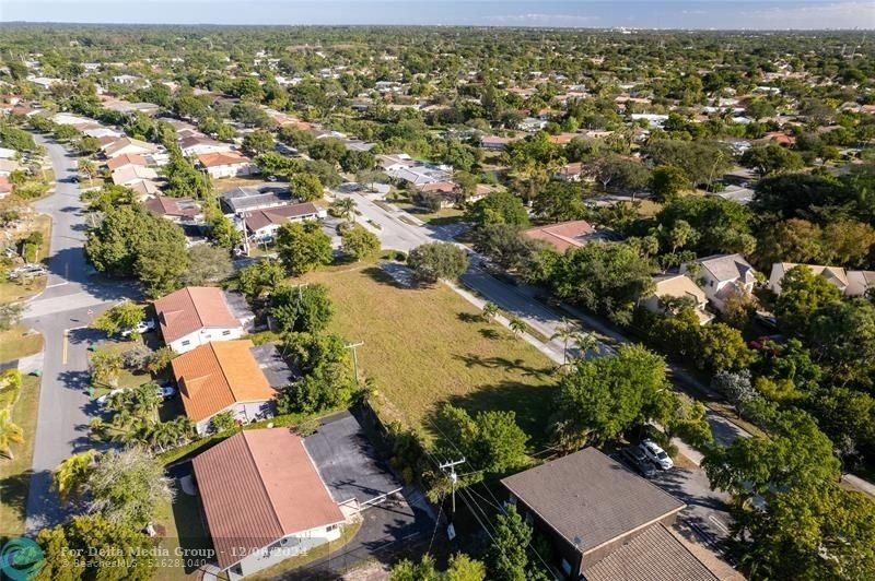 3990 Woodside Drive, Coral Springs, FL 33065 Photo