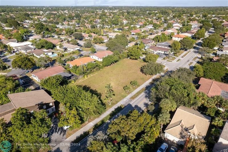 3990 Woodside Drive, Coral Springs, FL 33065 Photo