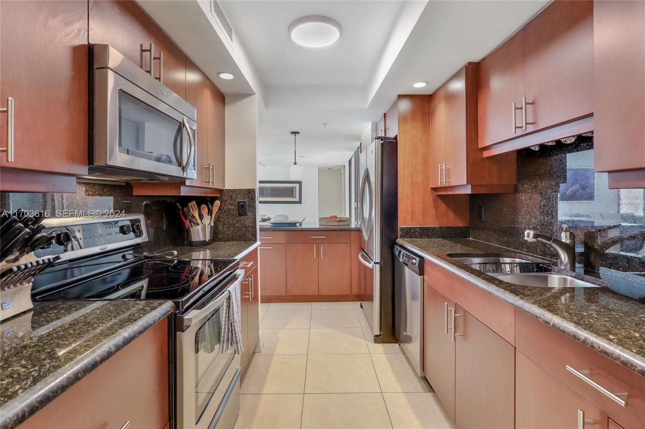 3000 N Ocean Dr, Unit 24H, Riviera Beach, FL 33404 Photo
