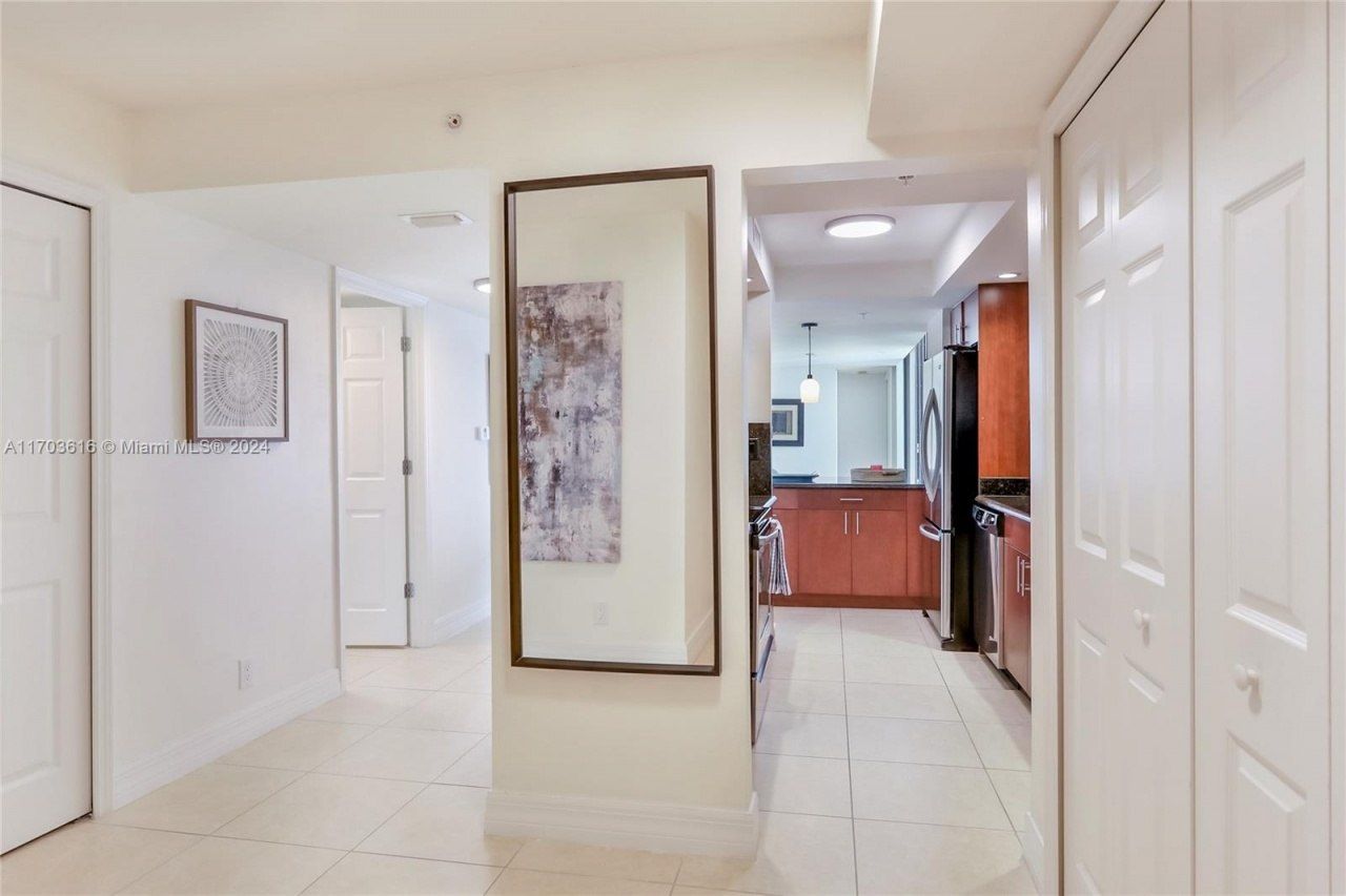 3000 N Ocean Dr, Unit 24H, Riviera Beach, FL 33404 Photo