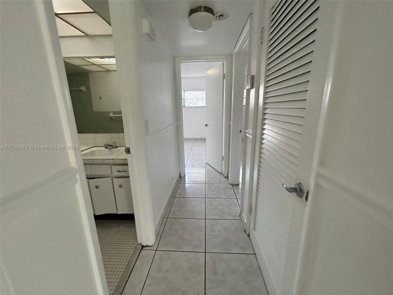 11855 NE 19th Dr, Unit 8, North Miami, FL 33181 Photo