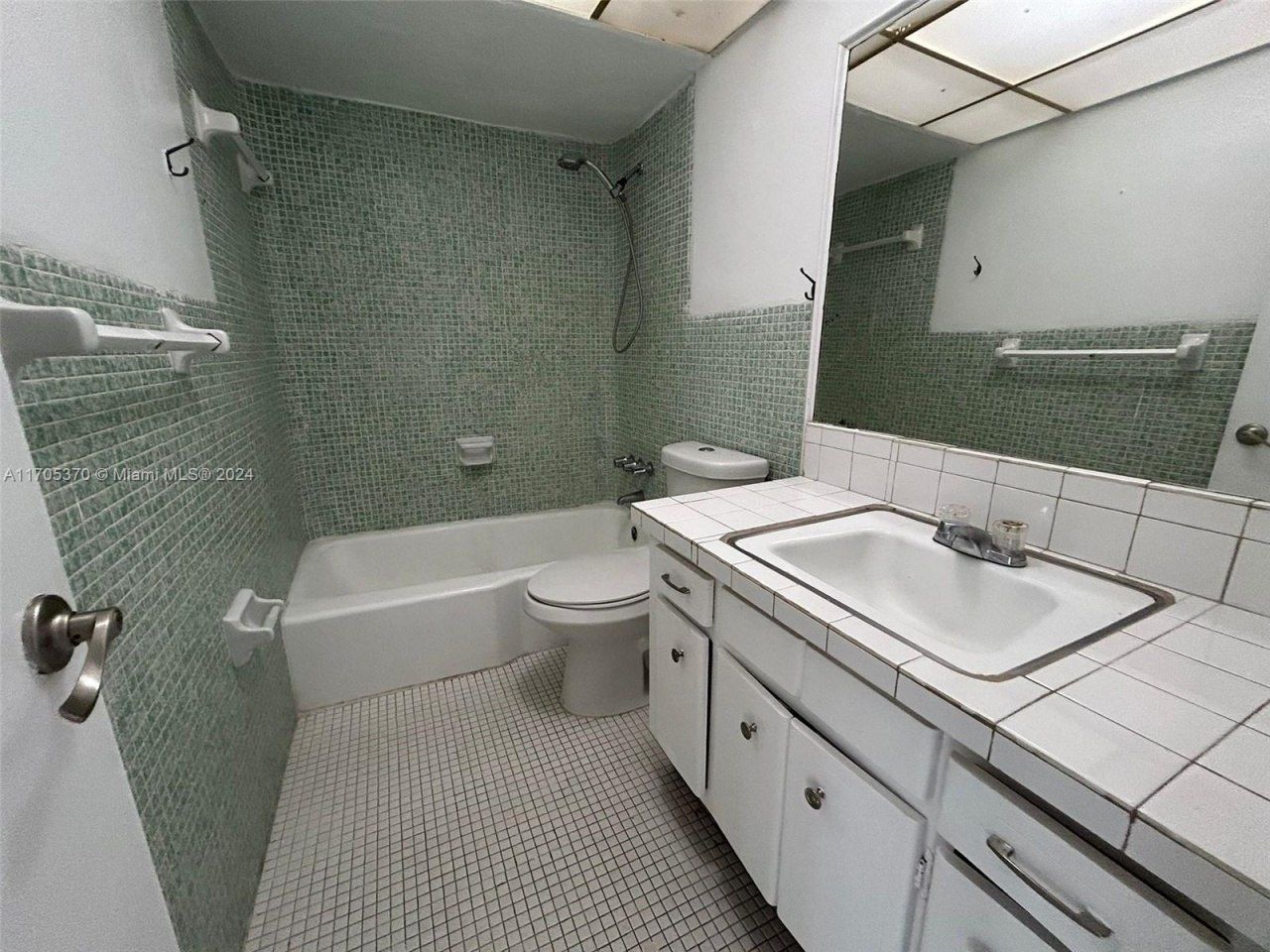 11855 NE 19th Dr, Unit 8, North Miami, FL 33181 Photo