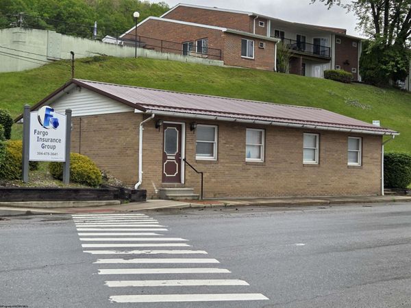 101 Chestnut, Parsons, WV 26287