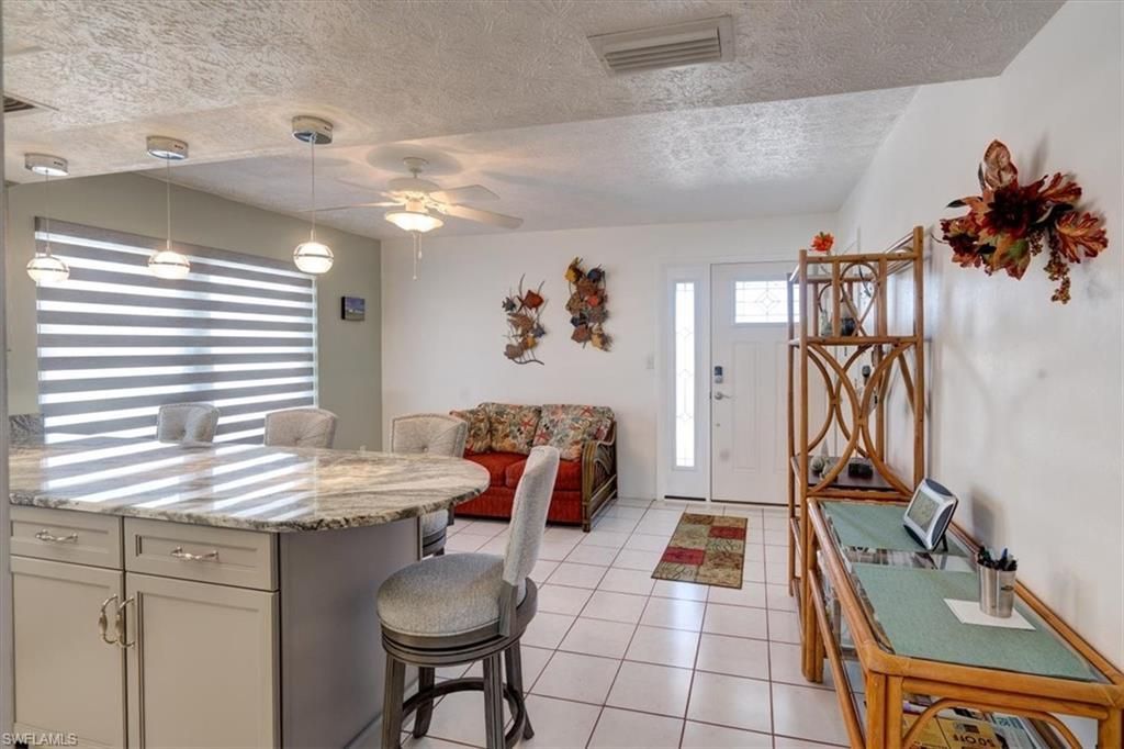 4104 SE 18th Ave, Unit 2D, Cape Coral, FL 33904 Photo