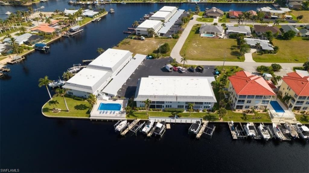 4104 SE 18th Ave, Unit 2D, Cape Coral, FL 33904 Photo
