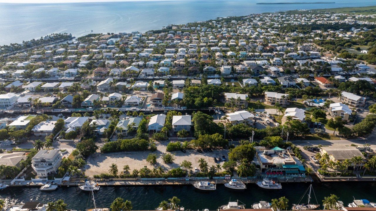 522 Caribbean Drive, Key Largo, FL 33037 Photo