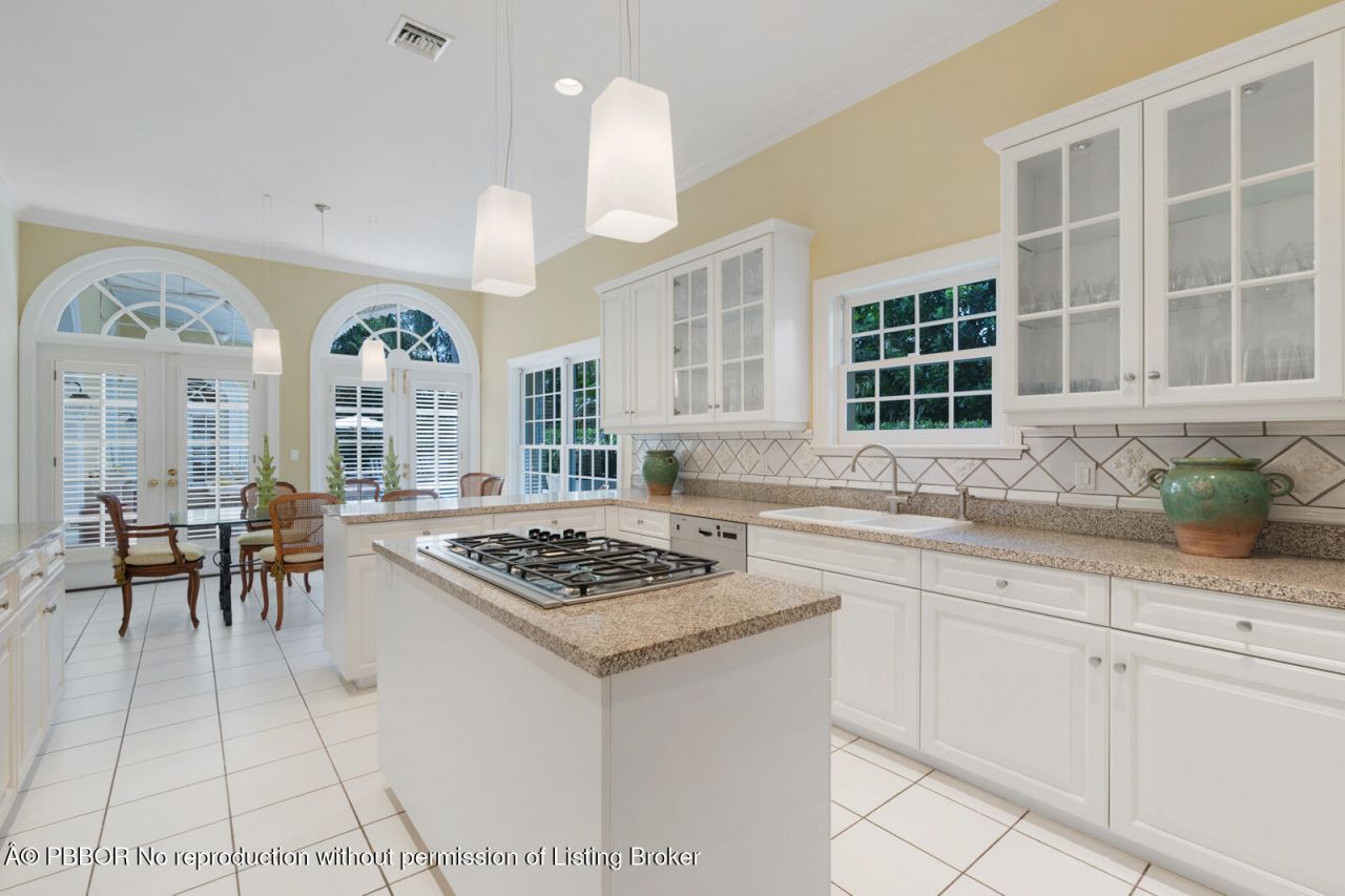 510 N Lake Way, Palm Beach, FL 33480 Photo