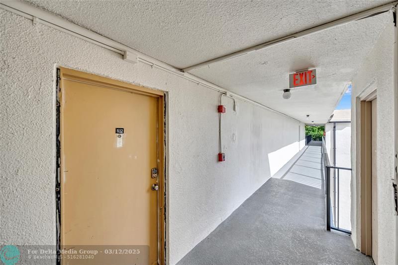 6193 Rock Island Road, Unit 512, Tamarac, FL 33319 Photo