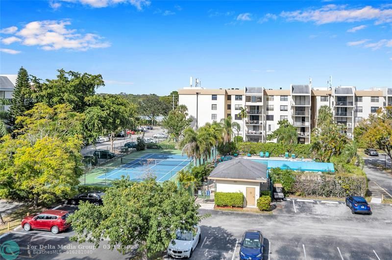 6193 Rock Island Road, Unit 512, Tamarac, FL 33319 Photo